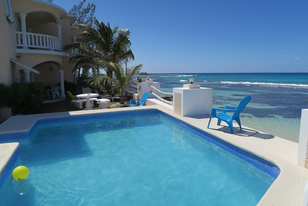 Vila Triplets On The Bay Montego Bay Exteriér fotografie